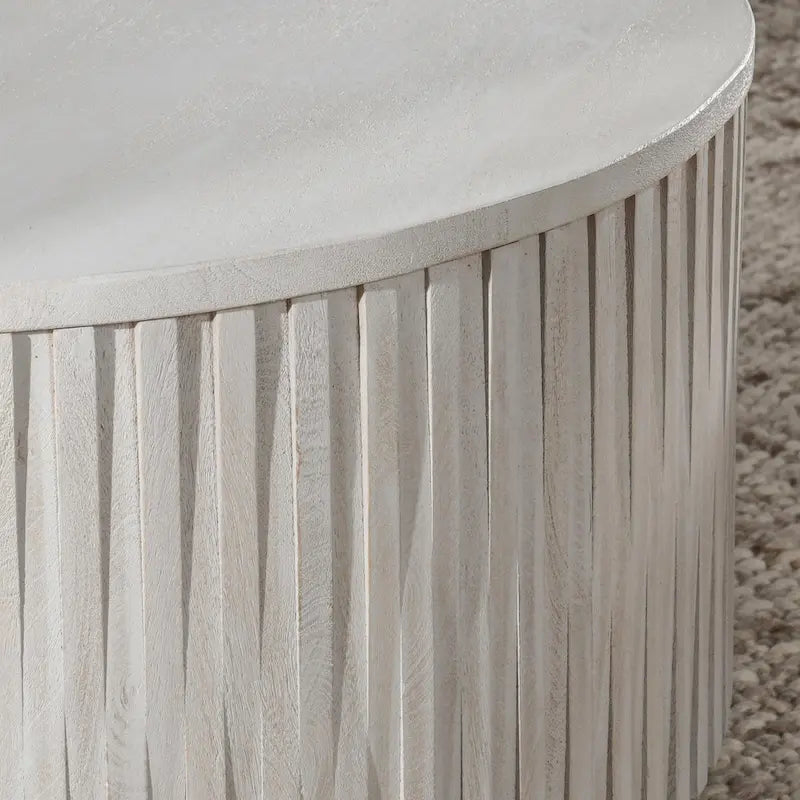 Table basse ronde avec rangement intégré