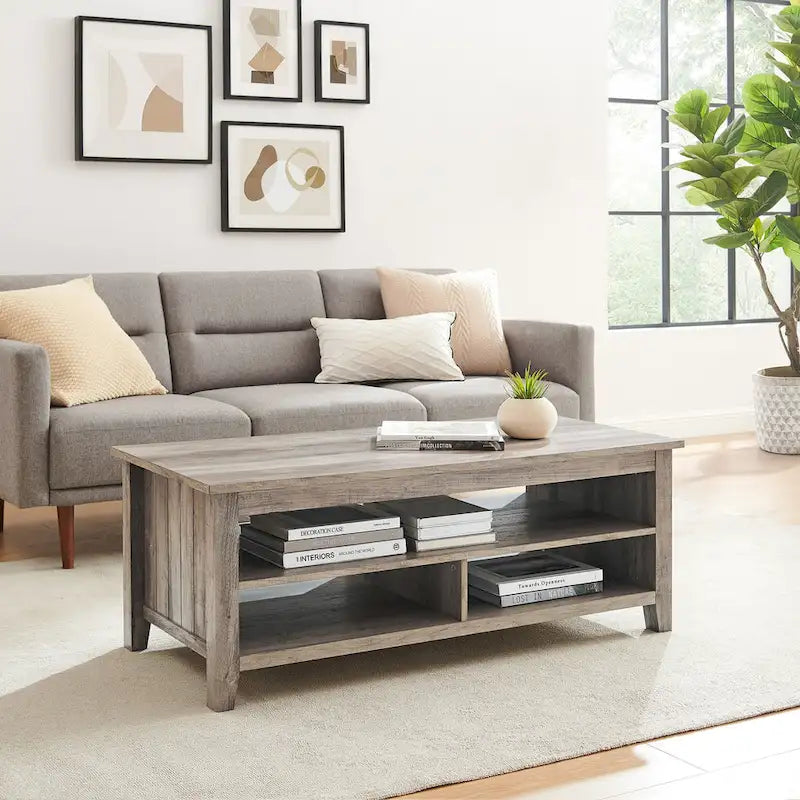 Table basse à panneaux rainurés avec étagère inférieure