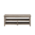 Table basse à panneaux rainurés avec étagère inférieure