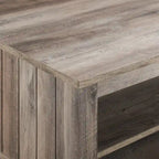 Table basse à panneaux rainurés avec étagère inférieure