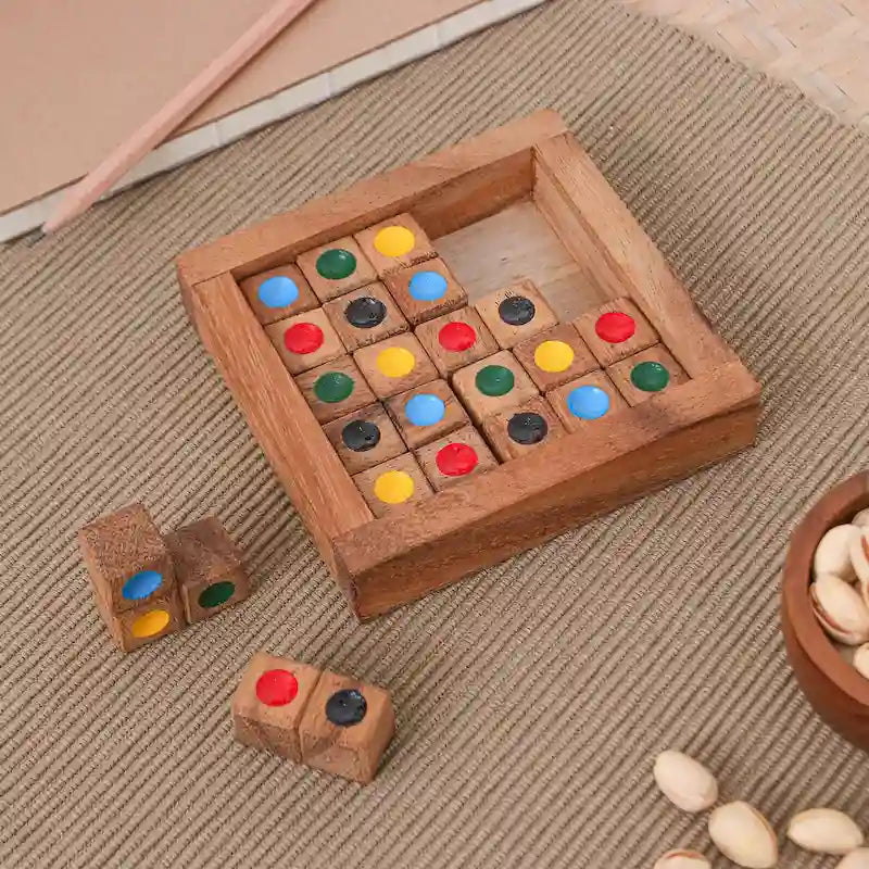 Jeu de puzzle Sudoku en bois coloré